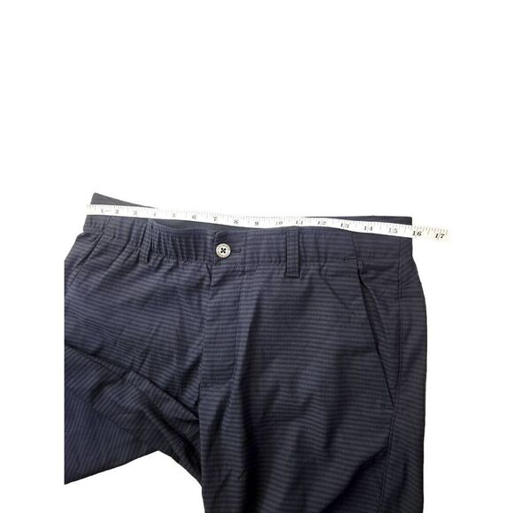 Under Armour performance short 32×10 blue/black striped,logo,nylon heatgear - Picture 4 of 7